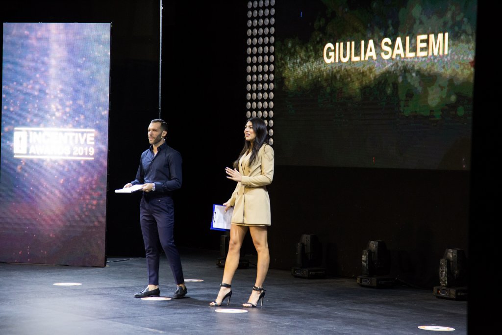 Incentive Awards: un evento memorabile di formazione, team building e divertimento firmato Facile Ristrutturare | Facile Ristrutturare alberto vanin e giulia salemmi facile ristrutturare incentive