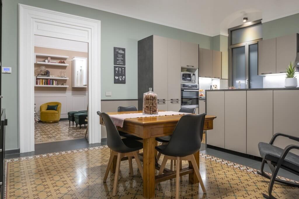 Arredamento classico-contemporaneo