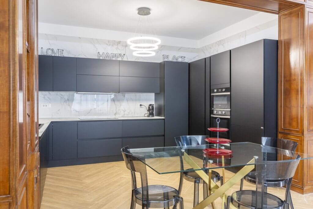 cucina angolare nero opaco